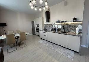 2-к квартира, вторичка, 88м2, 19/19 этаж