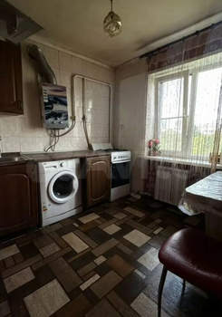 3-к квартира, вторичка, 57м2, 5/5 этаж