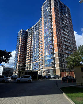 3-к квартира, вторичка, 77м2, 10/20 этаж