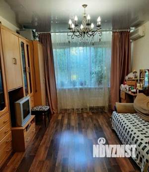 3-к квартира, вторичка, 64м2, 1/9 этаж