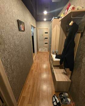 2-к квартира, вторичка, 52м2, 1/10 этаж
