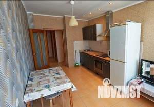 2-к квартира, вторичка, 64м2, 4/17 этаж