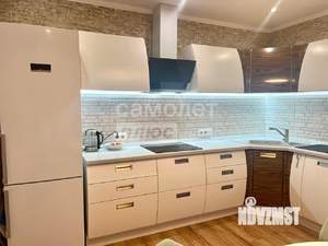 2-к квартира, вторичка, 62м2, 8/14 этаж