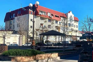 2-к квартира, вторичка, 72м2, 2/5 этаж