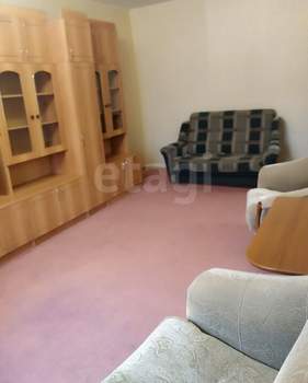 2-к квартира, вторичка, 53м2, 1/9 этаж