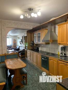 4-к квартира, вторичка, 140м2, 3/9 этаж