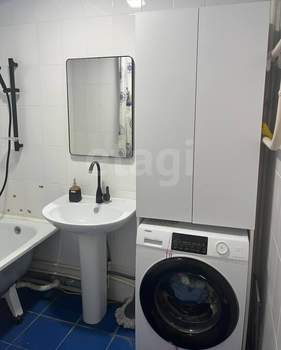 2-к квартира, вторичка, 56м2, 12/16 этаж