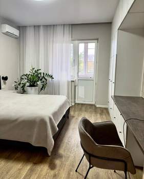 2-к квартира, вторичка, 77м2, 2/13 этаж