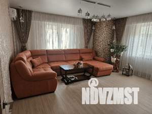 2-к квартира, вторичка, 77м2, 11/17 этаж