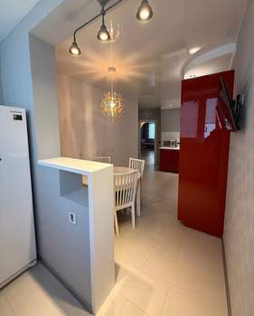 2-к квартира, вторичка, 65м2, 12/16 этаж