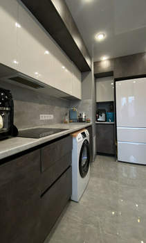 3-к квартира, вторичка, 65м2, 8/9 этаж