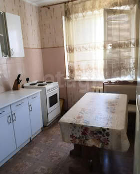 3-к квартира, вторичка, 63м2, 3/9 этаж