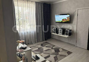 3-к квартира, вторичка, 65м2, 1/4 этаж