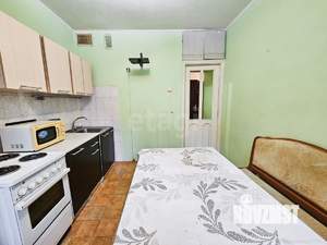 2-к квартира, вторичка, 52м2, 1/9 этаж