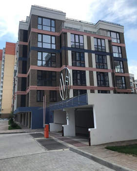 2-к квартира, вторичка, 63м2, 1/5 этаж