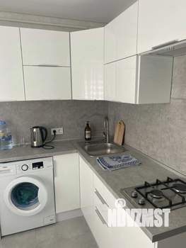 2-к квартира, вторичка, 45м2, 1/9 этаж