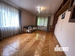 3-к квартира, вторичка, 64м2, 2/2 этаж