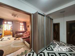 3-к квартира, вторичка, 97м2, 2/3 этаж