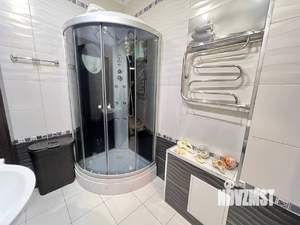 2-к квартира, вторичка, 64м2, 9/10 этаж