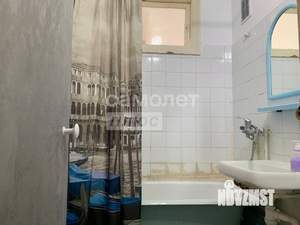 2-к квартира, вторичка, 44м2, 4/4 этаж