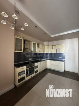 3-к квартира, вторичка, 76м2, 3/17 этаж