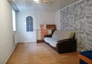 3-к квартира, вторичка, 54м2, 1/1 этаж