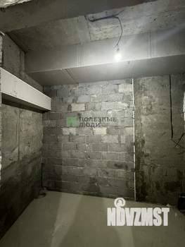 Студия квартира, вторичка, 32м2, -1/8 этаж