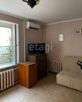 2-к квартира, вторичка, 70м2, 1/5 этаж