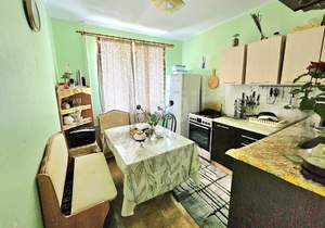 2-к квартира, вторичка, 52м2, 1/9 этаж