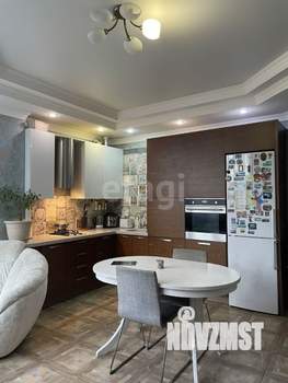 2-к квартира, вторичка, 72м2, 2/4 этаж