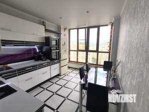 2-к квартира, вторичка, 63м2, 14/20 этаж
