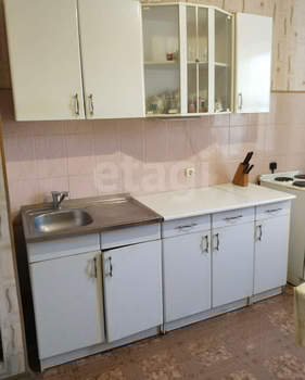 3-к квартира, вторичка, 63м2, 3/9 этаж