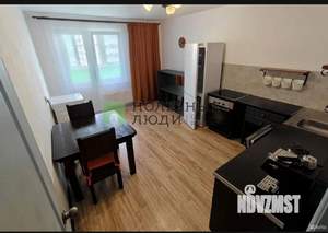 2-к квартира, вторичка, 61м2, 12/16 этаж