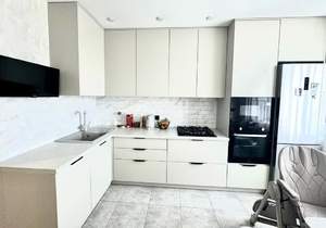 4-к квартира, вторичка, 82м2, 6/10 этаж