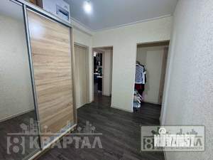 2-к квартира, вторичка, 65м2, 13/16 этаж