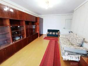 2-к квартира, вторичка, 48м2, 3/5 этаж