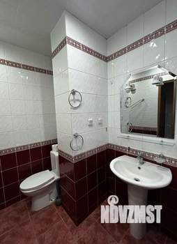 2-к квартира, вторичка, 52м2, 1/10 этаж