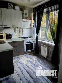 2-к квартира, вторичка, 46м2, 3/5 этаж