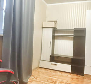 3-к квартира, вторичка, 70м2, 1/1 этаж