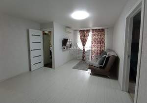 2-к квартира, вторичка, 43м2, 3/4 этаж