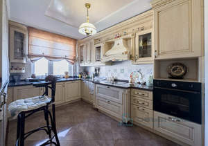 3-к квартира, вторичка, 138м2, 17/19 этаж