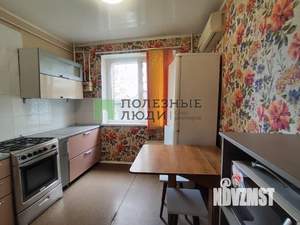 2-к квартира, вторичка, 52м2, 1/10 этаж