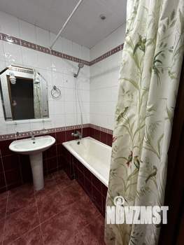 2-к квартира, вторичка, 52м2, 1/10 этаж
