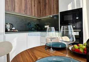 2-к квартира, вторичка, 52м2, 7/18 этаж