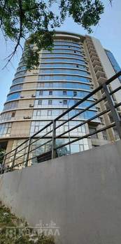 2-к квартира, вторичка, 100м2, 11/17 этаж