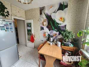 3-к квартира, вторичка, 63м2, 8/9 этаж