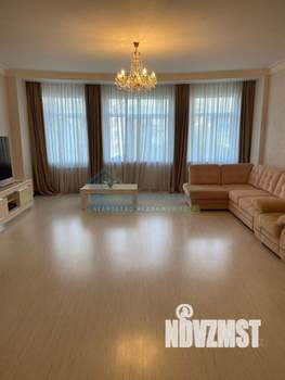 3-к квартира, вторичка, 113м2, 2/9 этаж