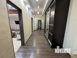 3-к квартира, вторичка, 94м2, 12/16 этаж