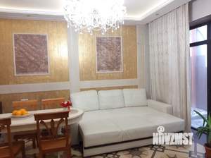 2-к квартира, вторичка, 77м2, 1/4 этаж