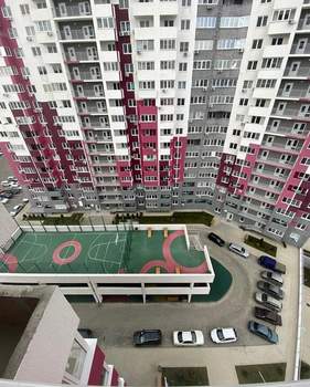 3-к квартира, вторичка, 70м2, 13/23 этаж